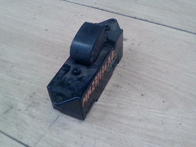 MITSUBISHI COLT 04.04-08.09 Jobb első ablakemelő kapcsoló 1. kép