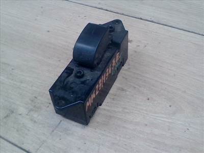MITSUBISHI COLT 04.04-08.09 Jobb első ablakemelő kapcsoló