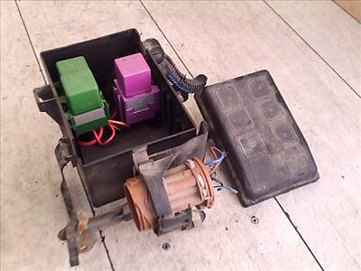OPEL ASTRA G 97-04 Biztosítéktábla BCM BSI BSM SAM GEM modul Motortér