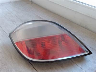 OPEL ASTRA H 04-10 Bal hátsó lámpa