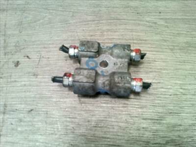 SUZUKI Celerio 2014.03.01- Fékcső elosztó