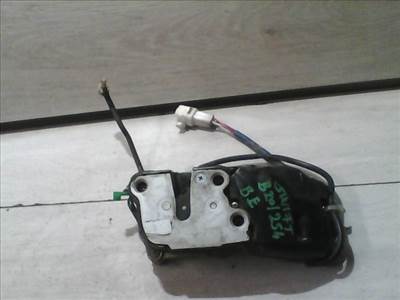 SUZUKI SWIFT 89-96 Bal első ajtó zárszerkezet központi záras