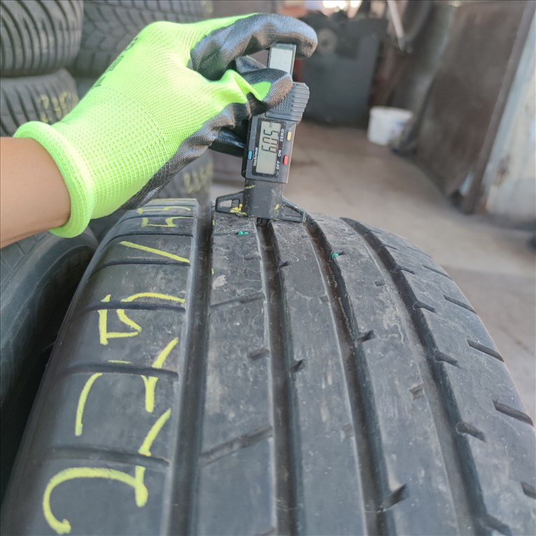  225/55 R19 Toyo nyári gumi 66000ft a 4db/117/ 4. kép