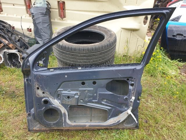 Opel Astra H KOMBI Jobb első ajtó  2. kép