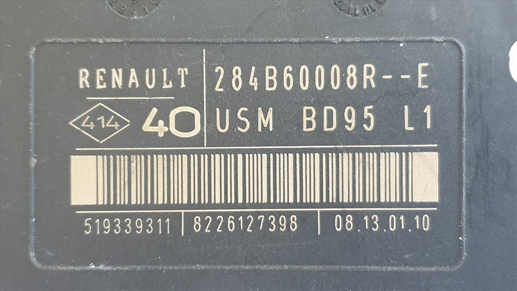 511404 Renault Megane 3, Biztosíték Tábla, 284B60008R-E, USM. 3. kép