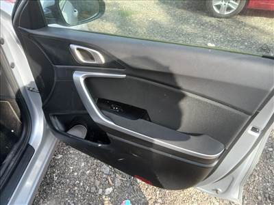 Kia ceed kombi 2018-2025 jobb első ajtó kárpit 