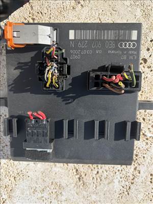 Audi A4 (B6/B7) Komfort modul  8e0907279n