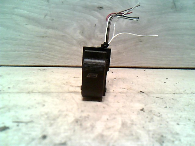 AUDI A3 2000.07.01-2003.04.30 Jobb első ablakemelő kapcsoló 1. kép