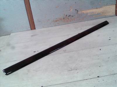 AUDI A8 94.06-02.12 Bal hátsó ajtó díszléc