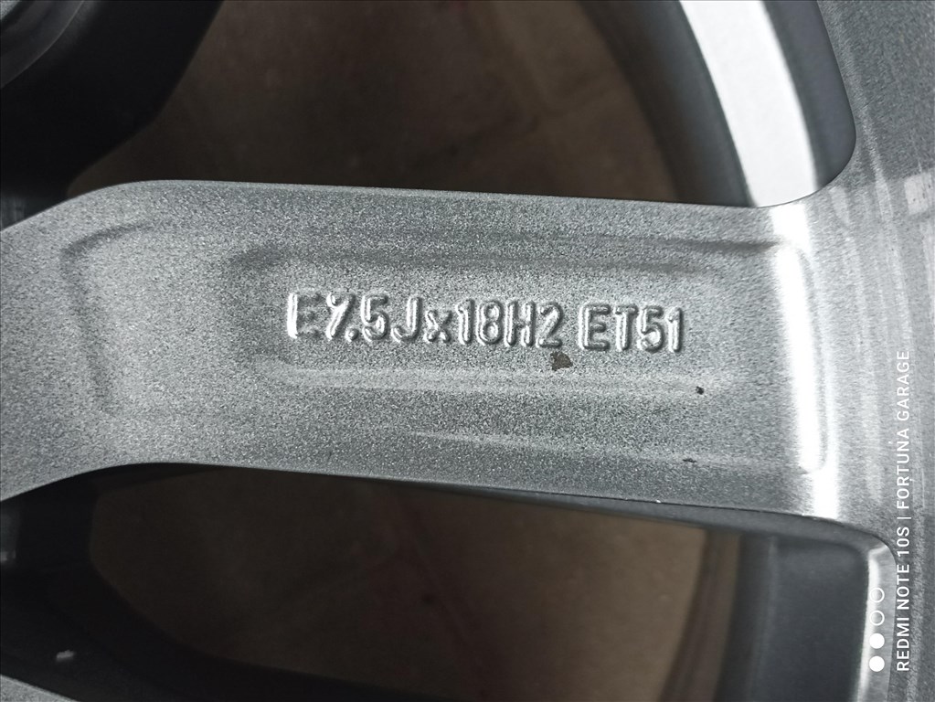 5x112 18" Audi A3 (8V0) használt alufelni garnitúra 7. kép