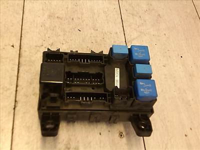 HYUNDAI GETZ 05-09 Biztosítéktábla BCM BSI BSM SAM GEM modul Csomagtér
