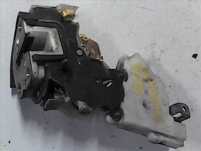 NISSAN PRIMERA P10 90.10-96.10 Bal hátsó ajtó zárszerkezet központi záras