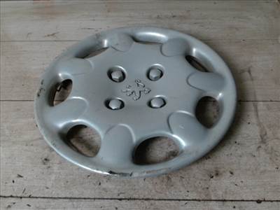 PEUGEOT 206 Dísztárcsa