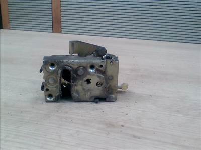 PEUGEOT 405 Bal hátsó ajtó zárszerkezet mechanikus