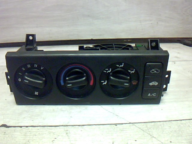 ROVER 620 Fűtés vezérlő panel 1. kép