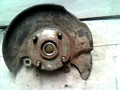 TOYOTA COROLLA AE/EE 92.05-97.04 Csonkállvány kerékaggyal bal első