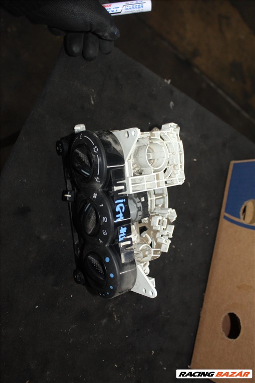 Suzuki Ignis II (2004 - 2006) 1.3D klímavezérlő panel  1. kép