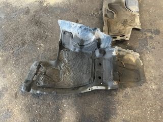 TOYOTA AVENSIS Kombi (T25) Csomagtérajtó Kapcsoló 19. kép