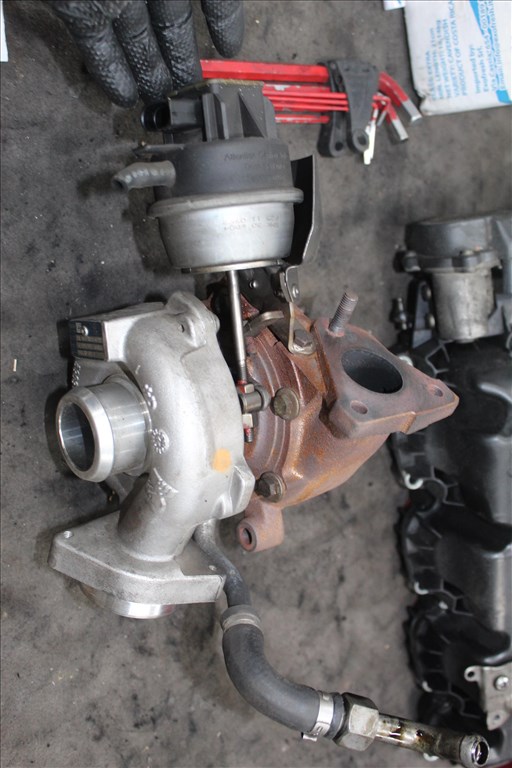 Audi A4/B8 2007-2013 2.0D CAGA turbó 03L145702D 1. kép