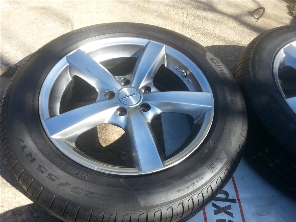 17" gyári Mercedes GLA 245G újszerű alufelni 225/55 Pirelli nyári gumival 3. kép