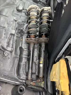 Audi A4 (B5 - 8D) gólyaláb 