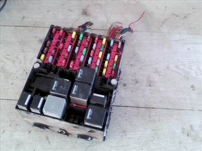 FORD FIESTA 05-08 VAN Biztosítéktábla BCM BSI BSM SAM GEM modul 