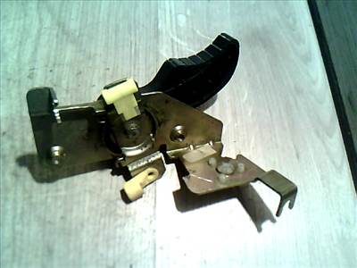 FORD TRANSIT CONNECT 02- Csomagtérajtó kilincs