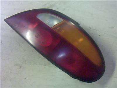 HYUNDAI LANTRA 96- Jobb hátsó lámpa