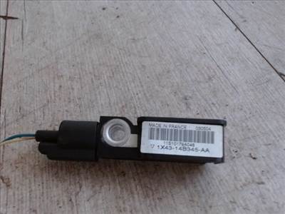 JAGUAR X-Type  2004.03.01- Ütközés érzékelő