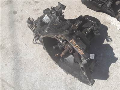 MAZDA 626 97.08-00.07 Sebességváltó, manuális