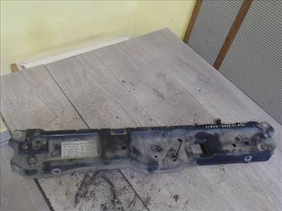 OPEL CORSA C 00-06 Homlokfal zárhíd