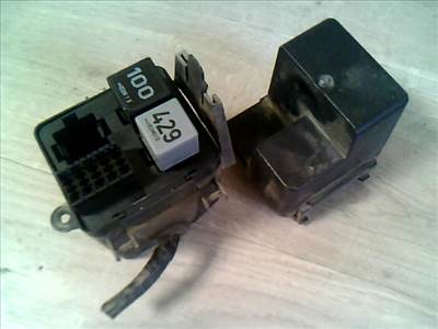 SKODA Octavia (1U) 1997.03.01-2011.08.31 Biztosítéktábla BCM BSI BSM SAM GEM modul Motortér