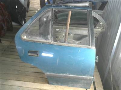 SUZUKI SWIFT 89-96 Jobb hátsó ajtó.