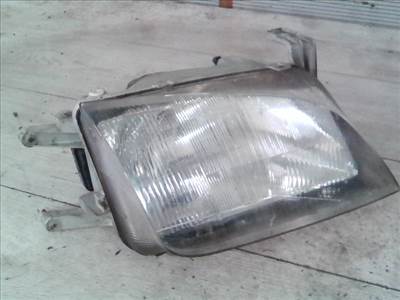SUZUKI SWIFT 96-05 Jobb első fényszóró