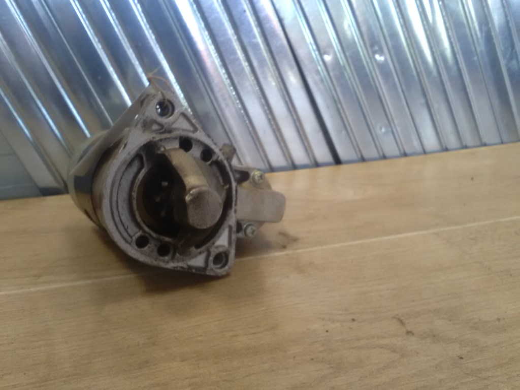 SUZUKI SWIFT 96-05 Önindító. benzines 1. kép