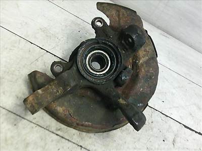 TOYOTA COROLLA AE/EE 92.05-97.04 Csonkállvány kerékaggyal bal első