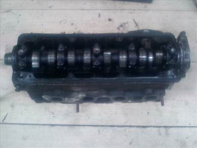 TRABANT 1,1 Hengerfej. benzines