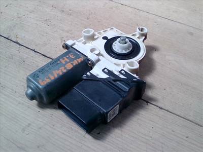 VOLKSWAGEN Golf V. 2003.10 - 2008.09 Jobb hátsó ablakemelő motor