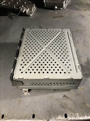 Audi A4 (B8 - 8K) erősítő  4f0035541l