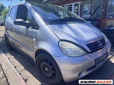 Mercedes A 170 1.7D bontott alkatrészei