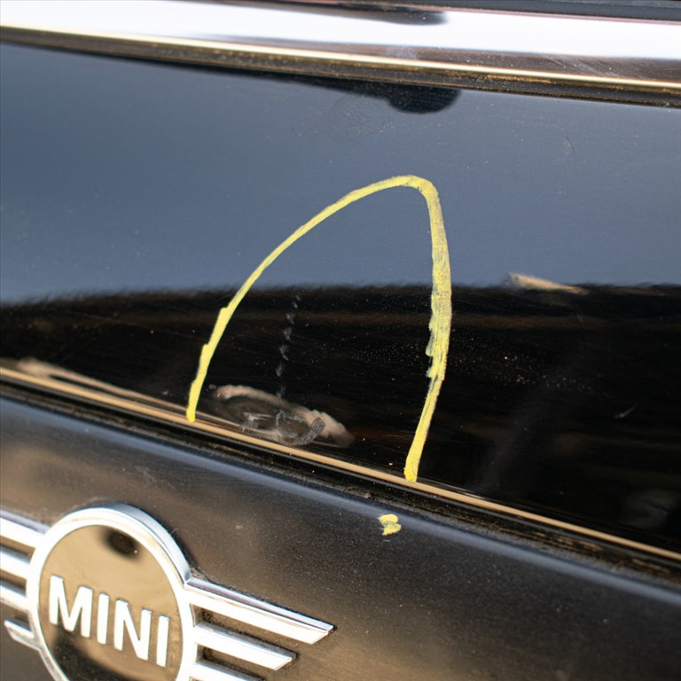 MINI Cooper F55-F56 Csomagtérajtó 2. kép