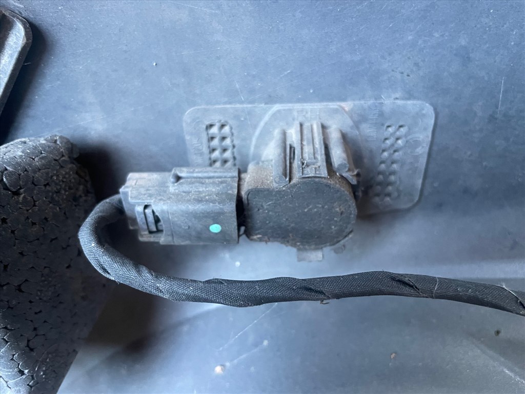 Opel Astra J  Ajtó Jobb oldali , Bal oldali, Sports Tourer Z190 szín / Ajtó Motorháztető Sárvédő 10. kép