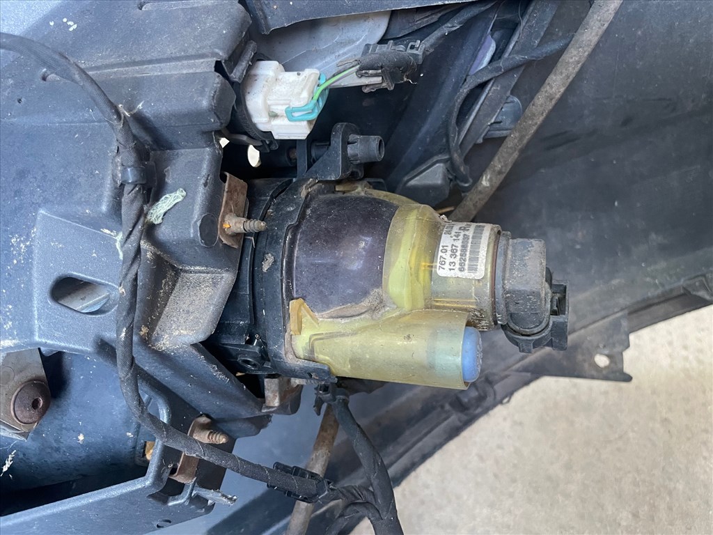 Opel Astra J  Ajtó Jobb oldali , Bal oldali, Sports Tourer Z190 szín / Ajtó Motorháztető Sárvédő 11. kép