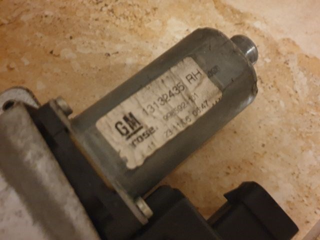 Opel Zafira B Jobb első ablakemelő  13132435 2. kép