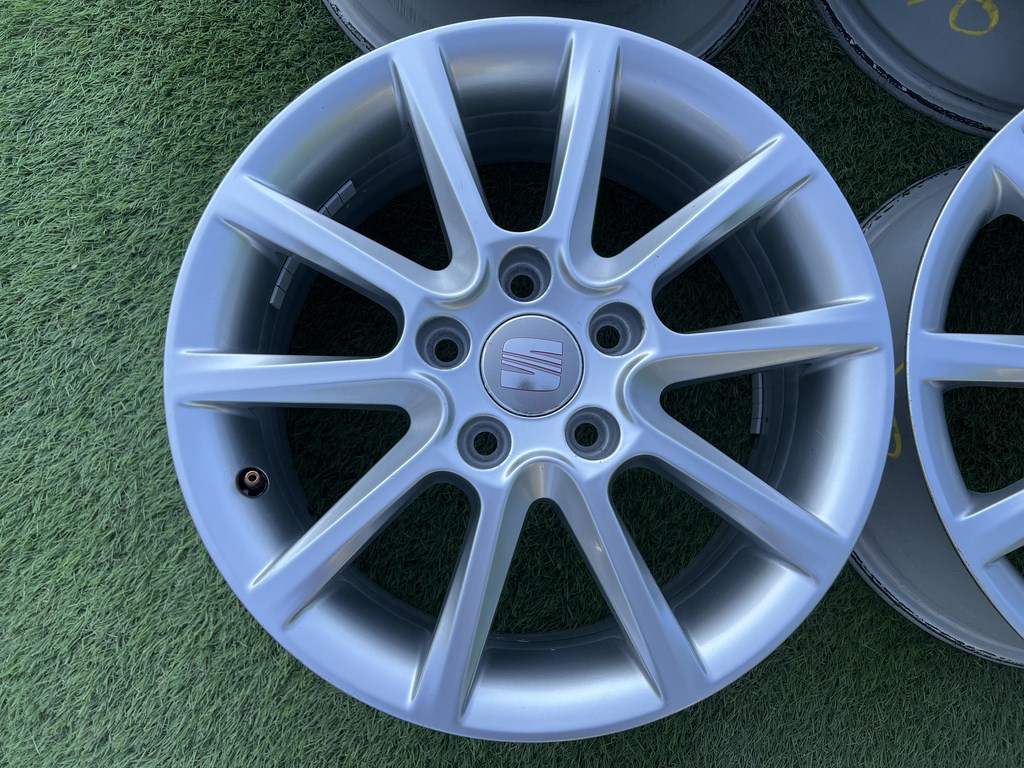 5x112 16" Seat gyári alufelni 6,5Jx16h2 ET50 2. kép