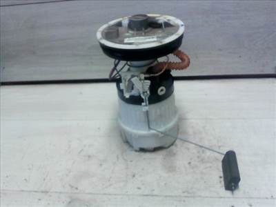 MAZDA 3 03.10-06.06 Üzemanyag szivattyú