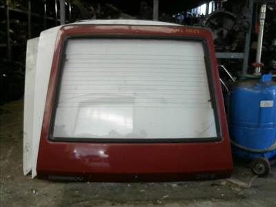 MOSZKVICS 2141 Csomagtérajtó.