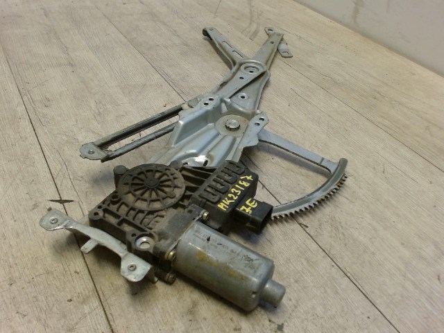 OPEL ASTRA G 97-04 Jobb első ablakemelő szerkezet elektromos 1. kép