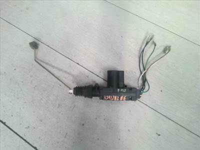 PEUGEOT 107 2005.03.01-2012.03.31 Bal első központi zár motor