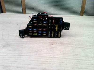 RENAULT CLIO 01-06 Biztosítéktábla BCM BSI BSM SAM GEM modul Utastér